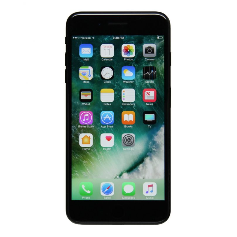 iPhone 7 Plus - 32GB Fully Unlocked - Black (Renewed) 1