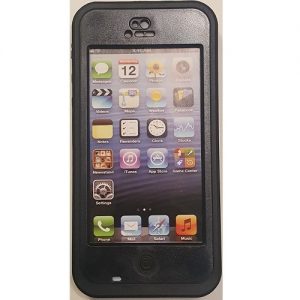 IPHONE-5-S-CASE-WATERPROOF-BLACK-0